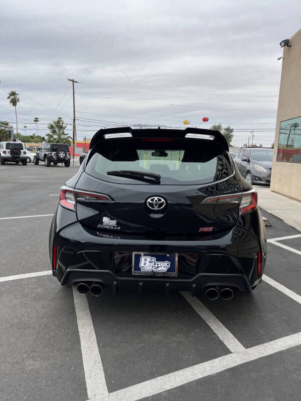 toyota corolla hatchback 2019 JTNK4RBE0K3026380 image